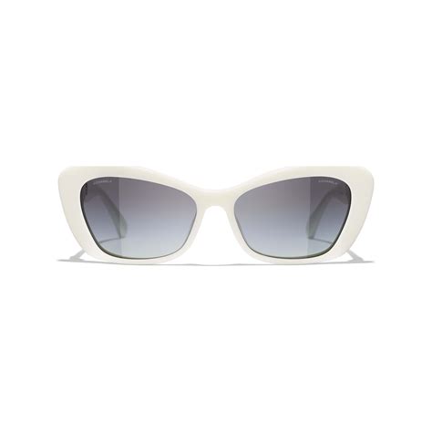 chanel cat eye sunglasses with pearls|Chanel glasses with magnetic sunglasses.